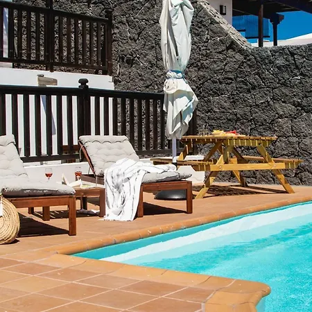 Вилла Cavendish With Sea Views And Heatable Pool Close To Flamingo *