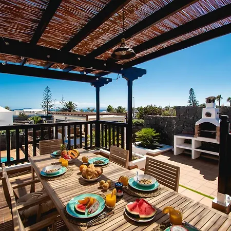 Cavendish With Sea Views And Heatable Pool Close To Flamingo Вилла *