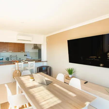 Вилла Cavendish With Sea Views And Heatable Pool Close To Flamingo Коста Бланка