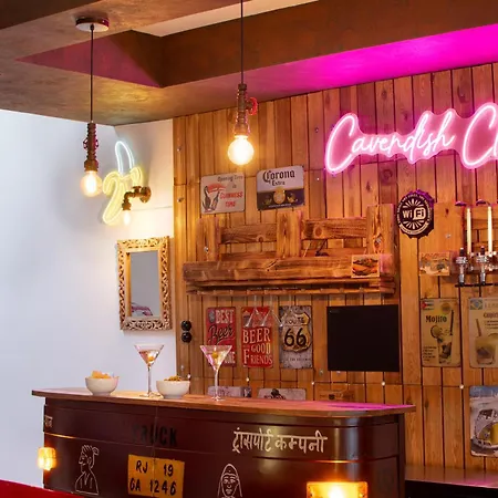 Cavendish With Sea Views And Heatable Pool Close To Flamingo Playa Blanca (Lanzarote)