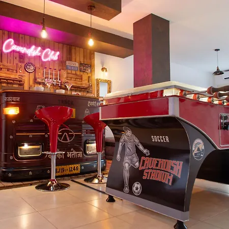 Cavendish With Sea Views And Heatable Pool Close To Flamingo *