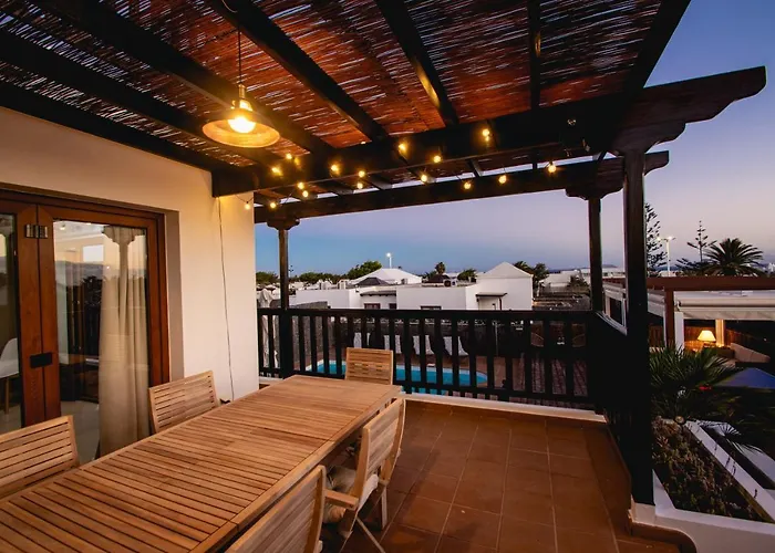 Cavendish With Sea Views And Heatable Pool Close To Flamingo بلايا بلانكا