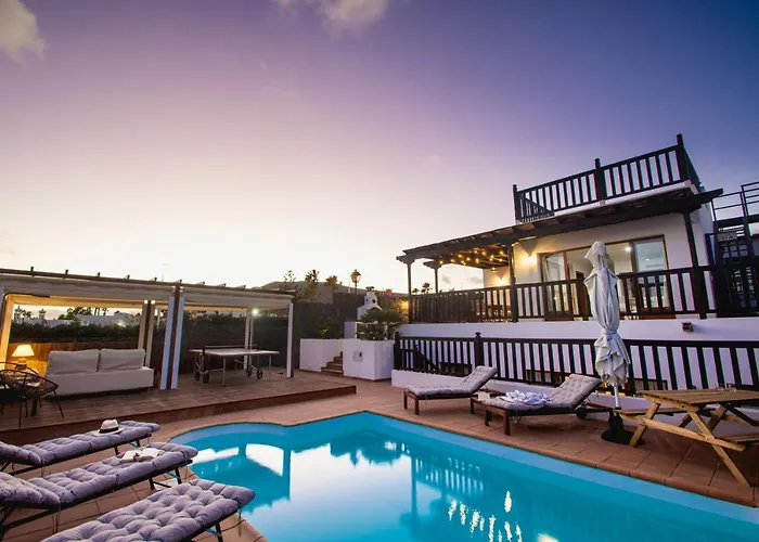 Cavendish With Sea Views And Heatable Pool Close To Flamingo *