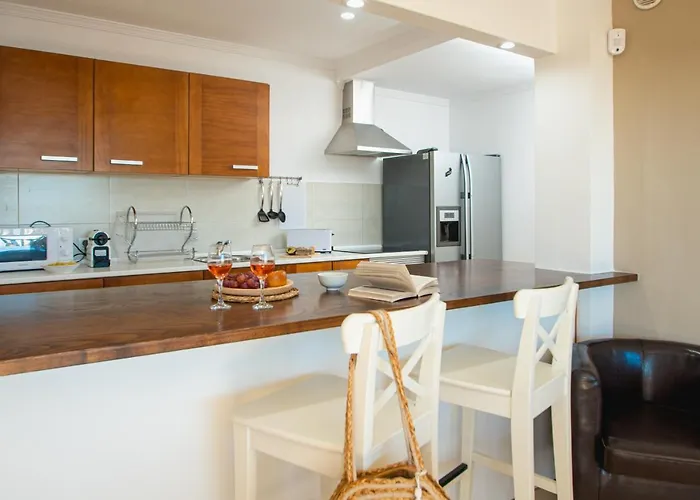 Cavendish With Sea Views And Heatable Pool Close To Flamingo *