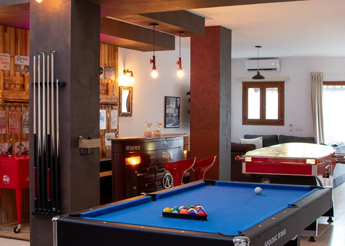 Cavendish With Sea Views And Heatable Pool Close To Flamingo فيلة