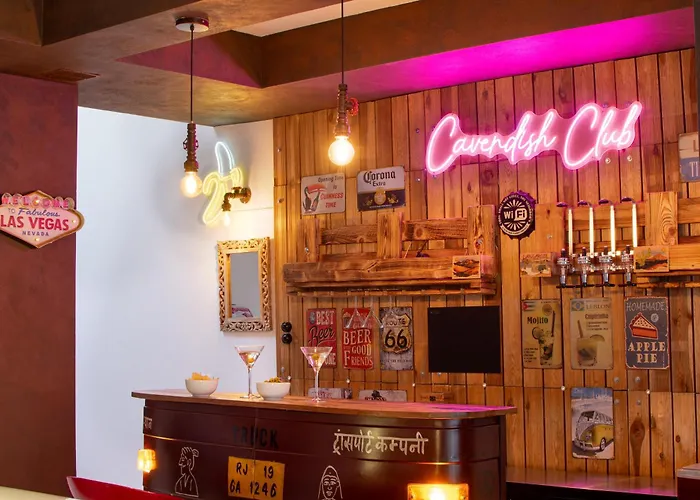 Cavendish With Sea Views And Heatable Pool Close To Flamingo بلايا بلانكا