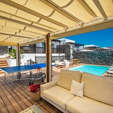 Cavendish With Sea Views And Heatable Pool Close To Flamingo *