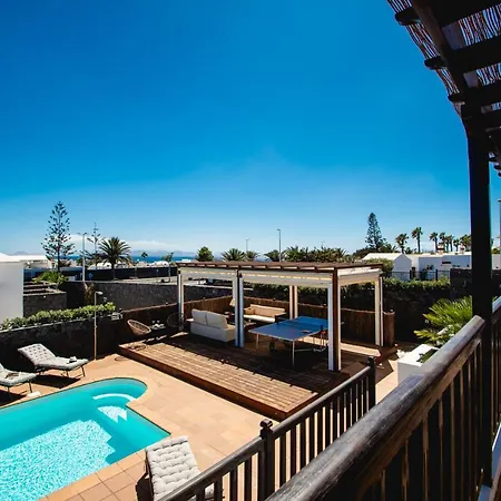 Cavendish With Sea Views And Heatable Pool Close To Flamingo