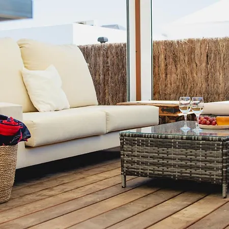 Cavendish With Sea Views And Heatable Pool Close To Flamingo Willa