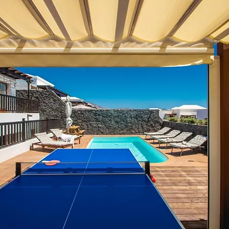 Cavendish With Sea Views And Heatable Pool Close To Flamingo Willa Playa Blanca (Lanzarote)