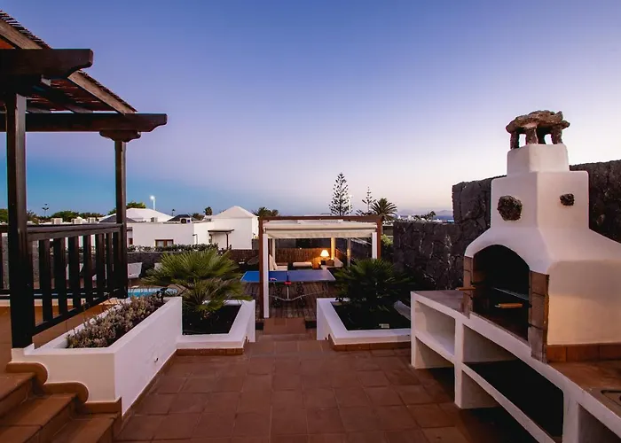 Cavendish With Sea Views And Heatable Pool Close To Flamingo Vila