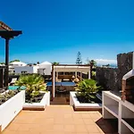 Cavendish With Sea Views And Heatable Pool Close To Flamingo *