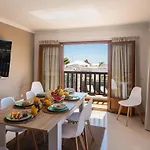 Villa Cavendish With Sea Views And Heatable Pool Close To Flamingo
